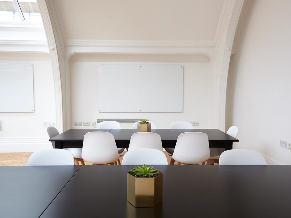 Suryansh Fincoll Services professional office workspace
