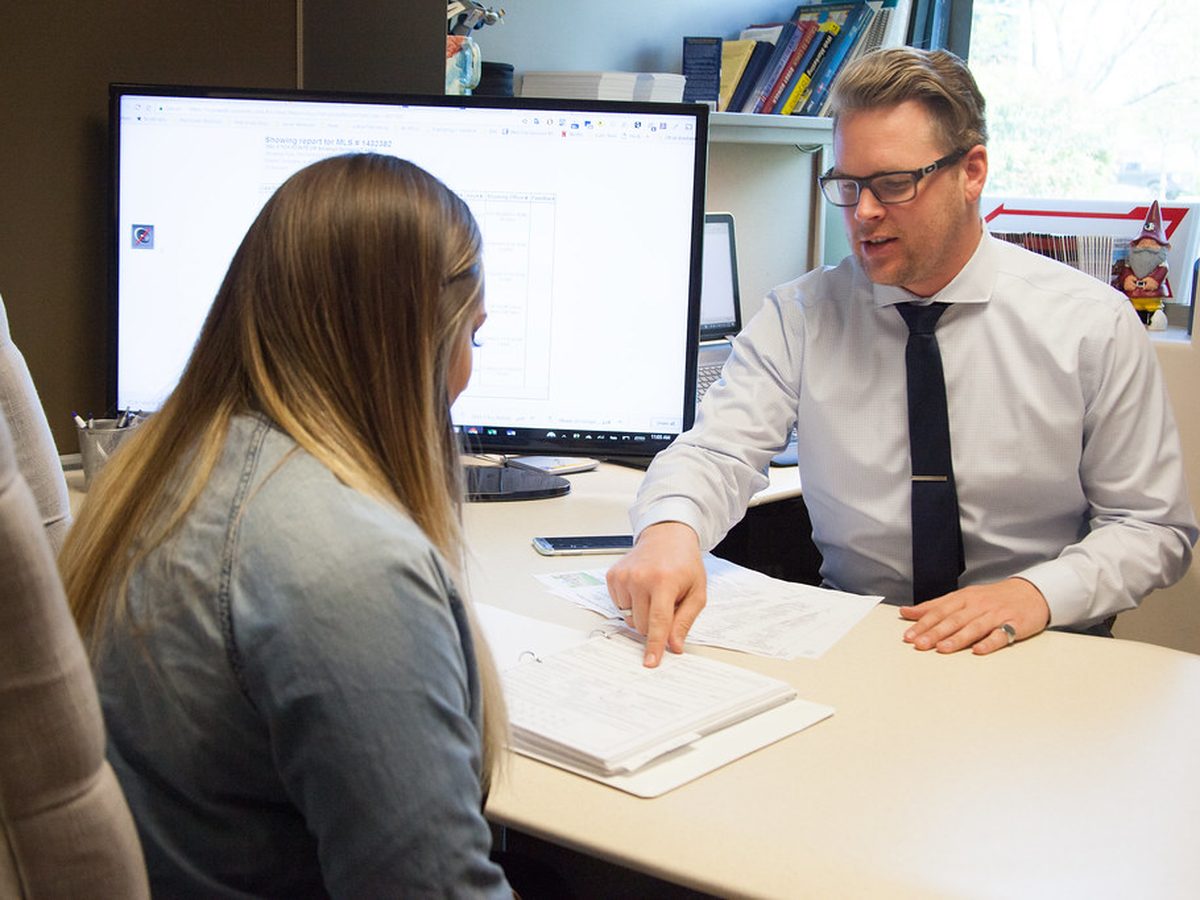 Professional debt recovery consultation